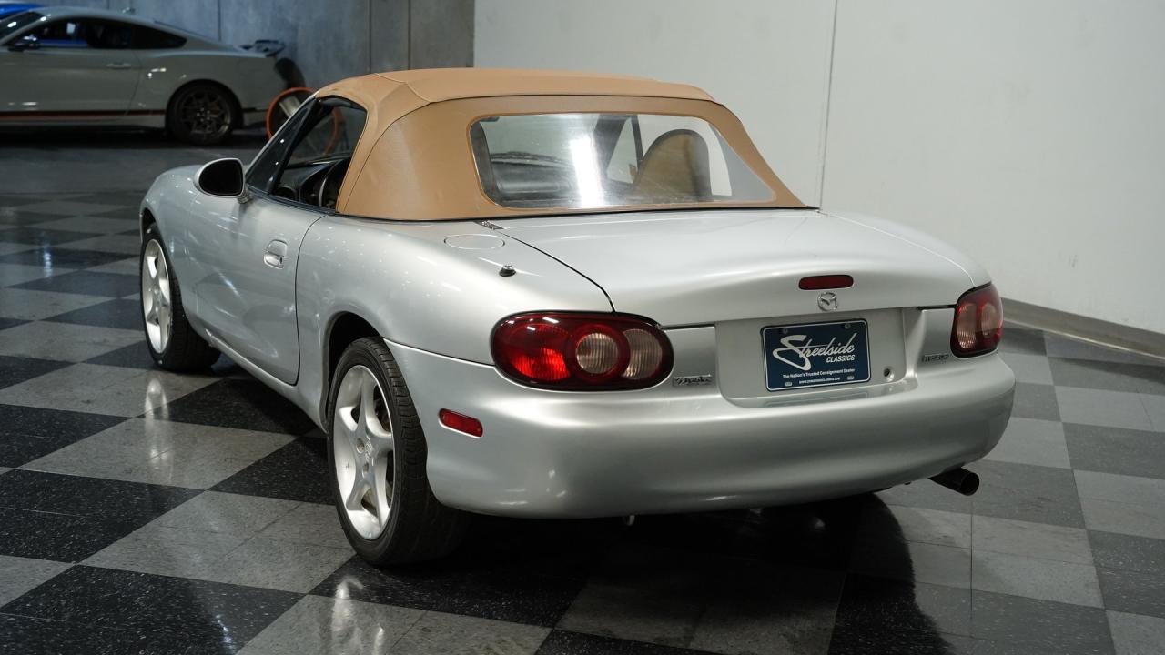 2001 Mazda Miata MX-5