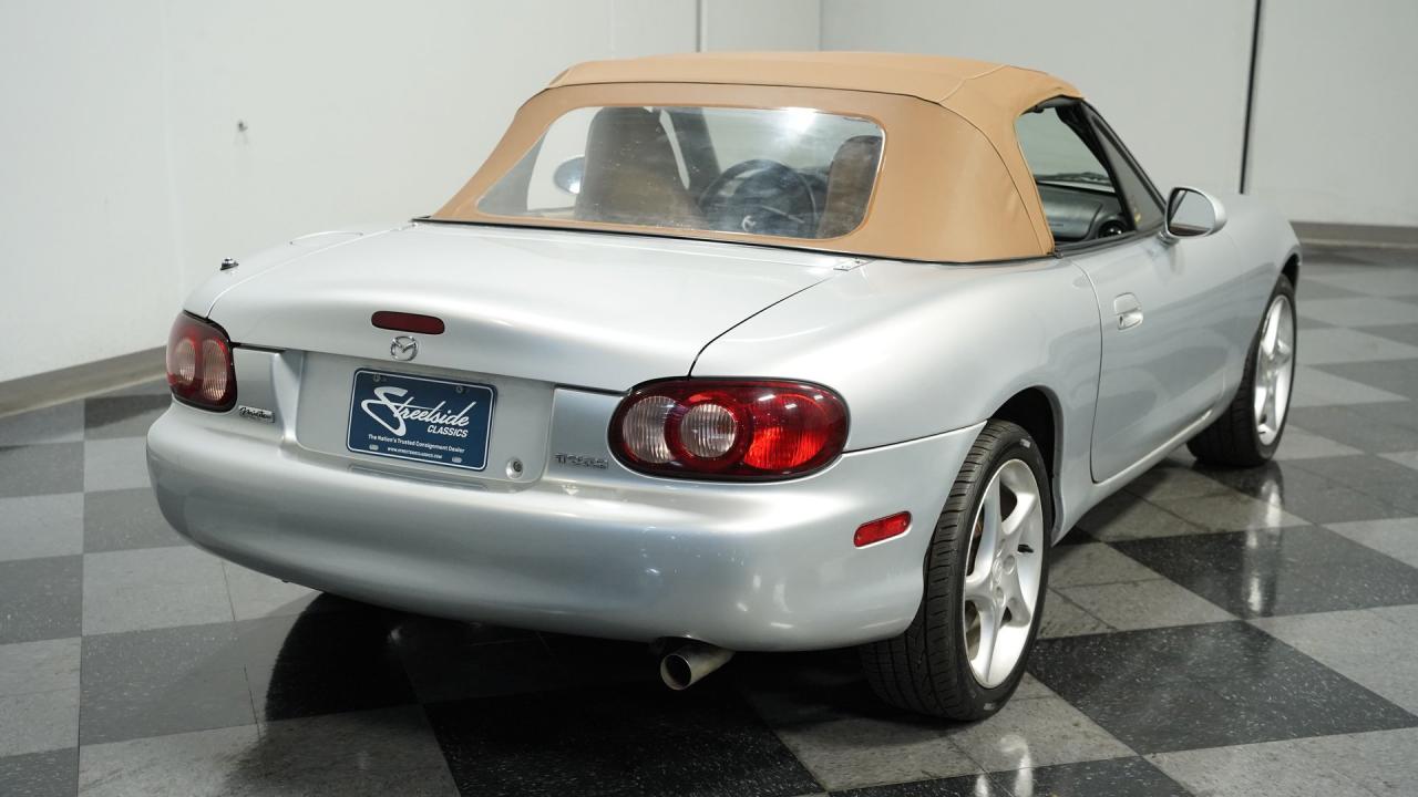 2001 Mazda Miata MX-5