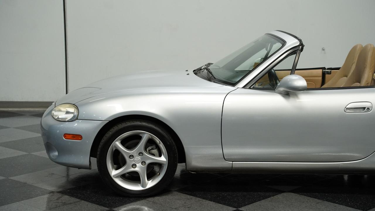 2001 Mazda Miata MX-5