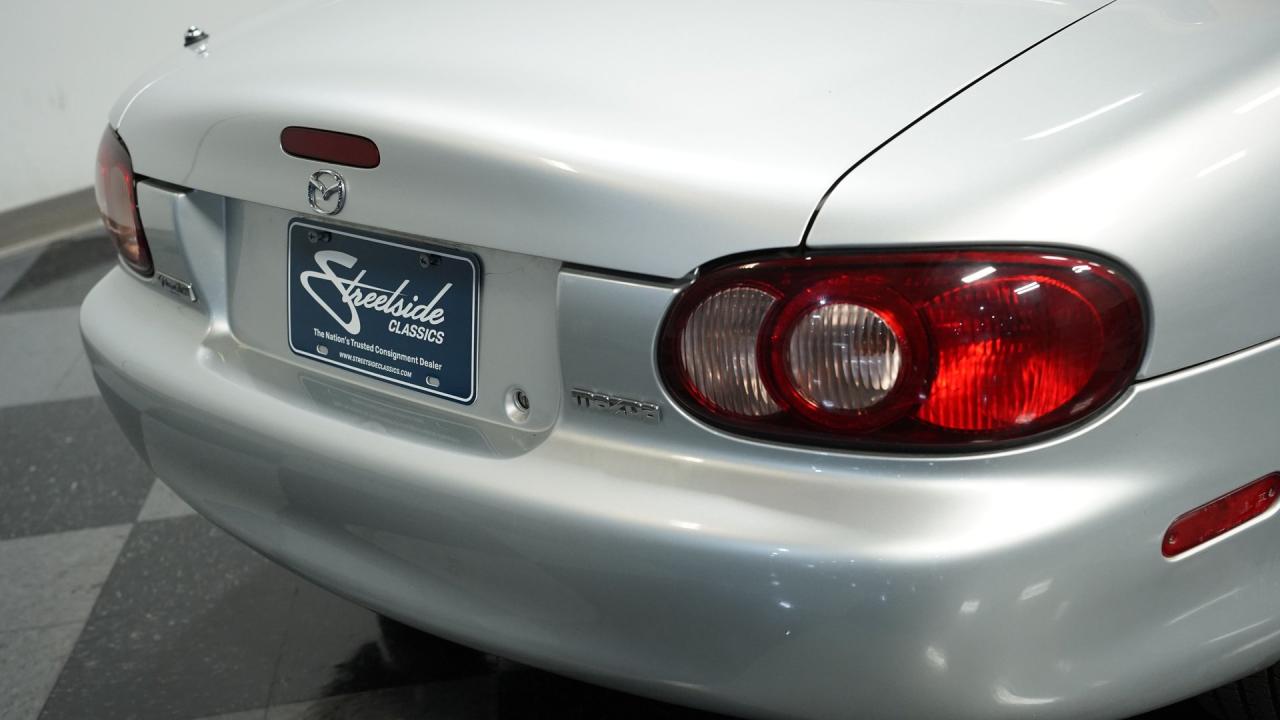 2001 Mazda Miata MX-5