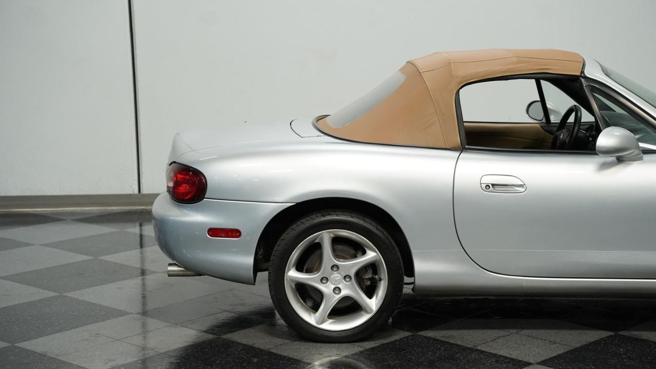 2001 Mazda Miata MX-5