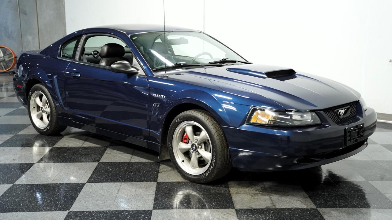 2001 Ford Mustang Bullitt GT