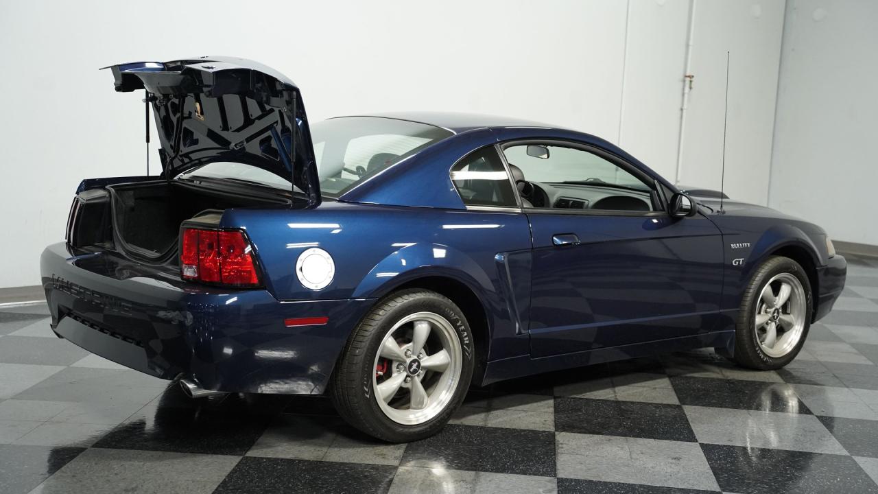 2001 Ford Mustang Bullitt GT