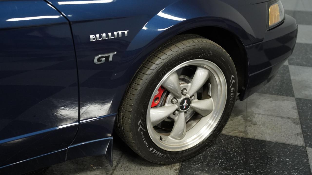 2001 Ford Mustang Bullitt GT