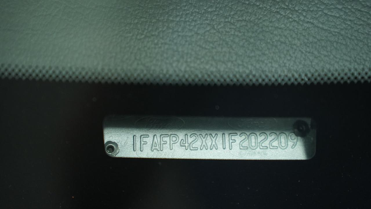 2001 Ford Mustang Bullitt GT