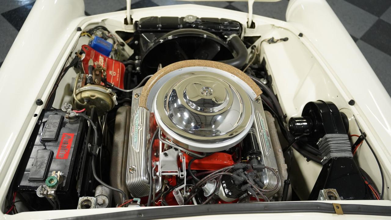 1956 Ford Thunderbird