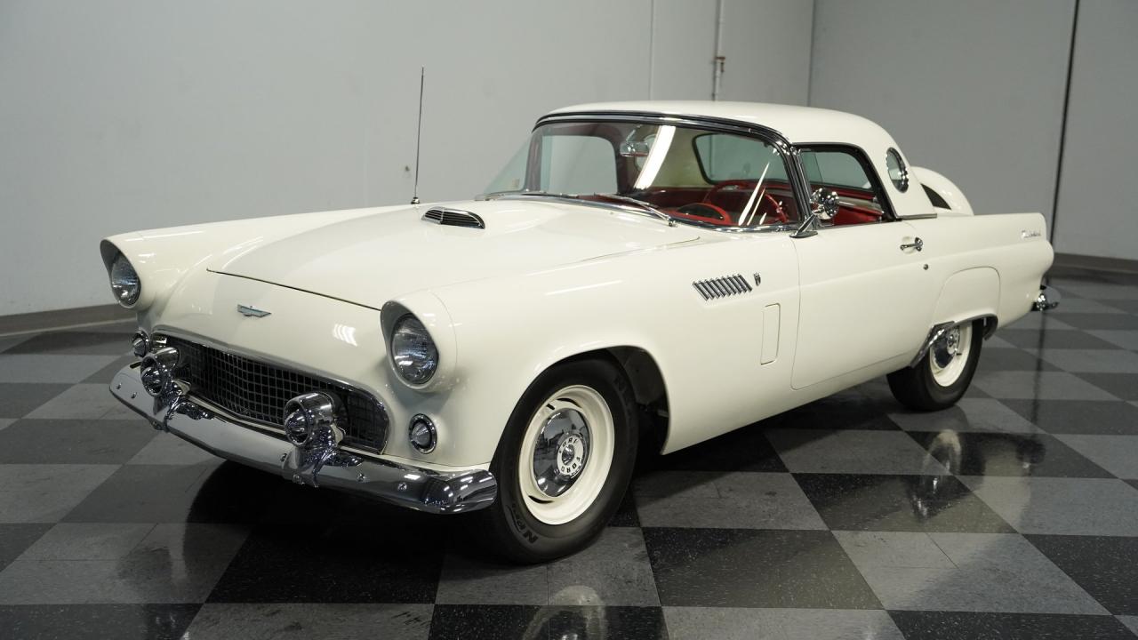 1956 Ford Thunderbird