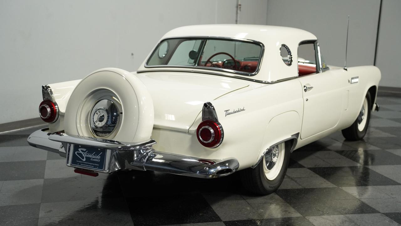 1956 Ford Thunderbird