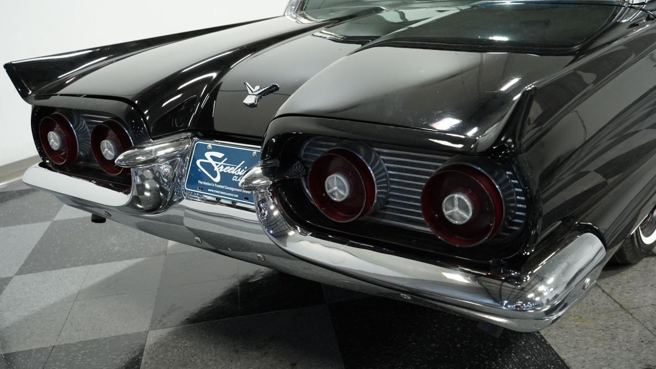 1959 Ford Thunderbird