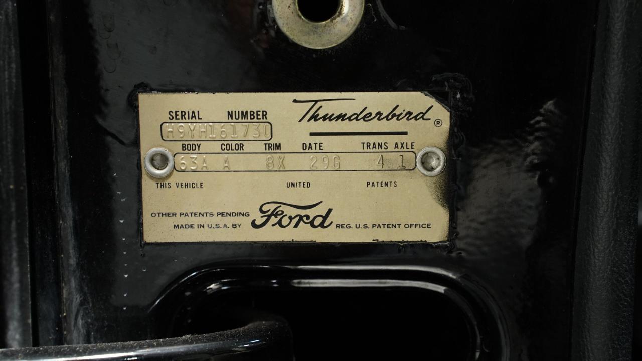 1959 Ford Thunderbird