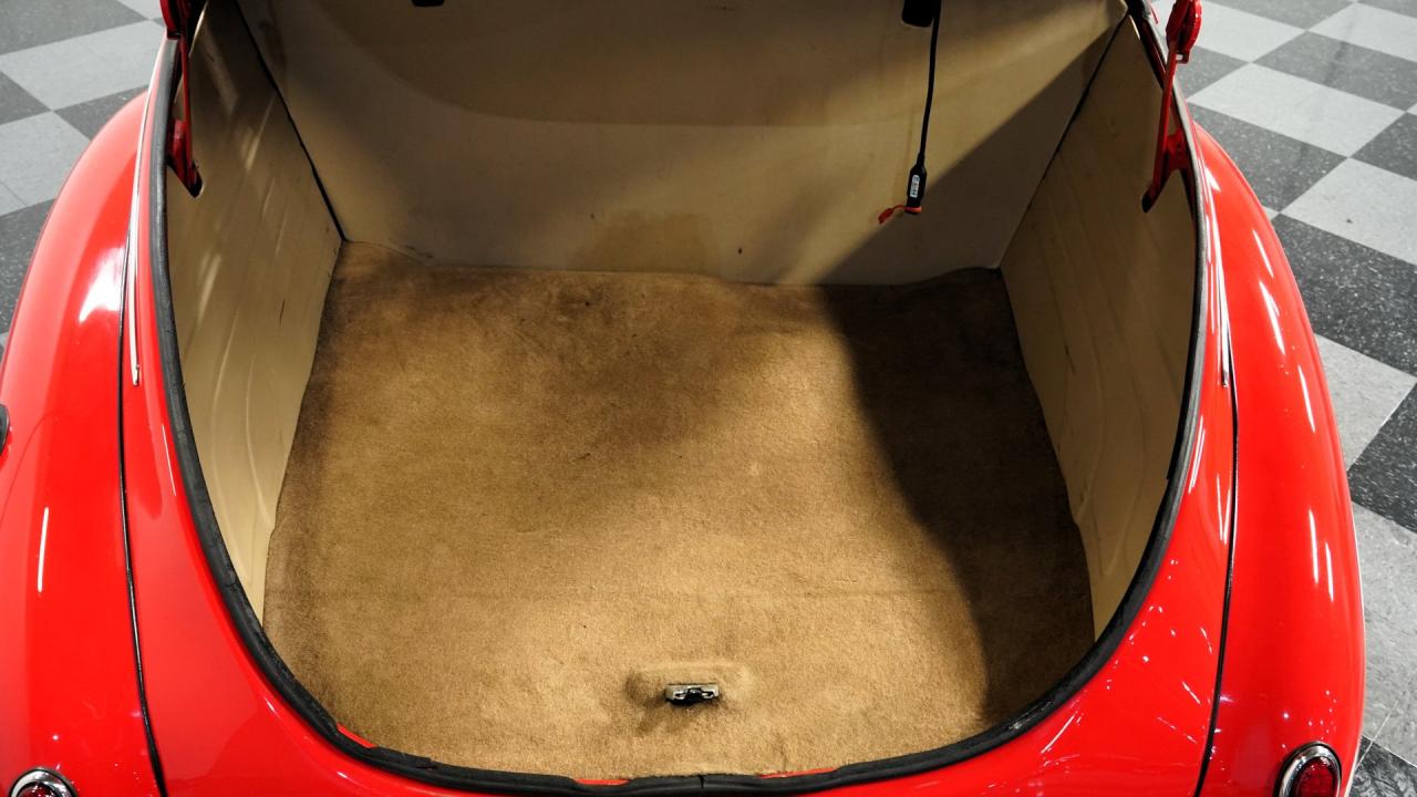 1939 Ford Deluxe Restomod