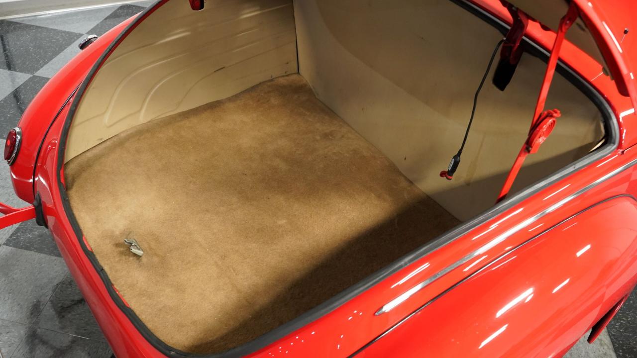 1939 Ford Deluxe Restomod