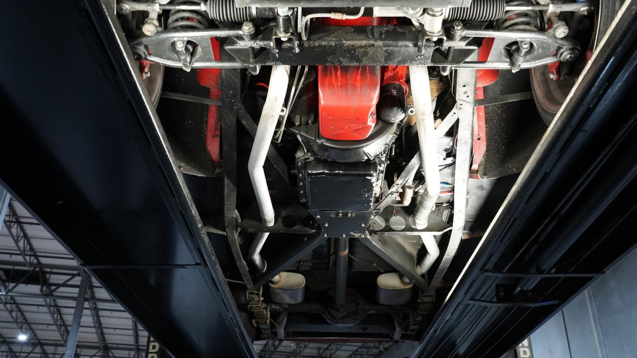 1939 Ford Deluxe Restomod