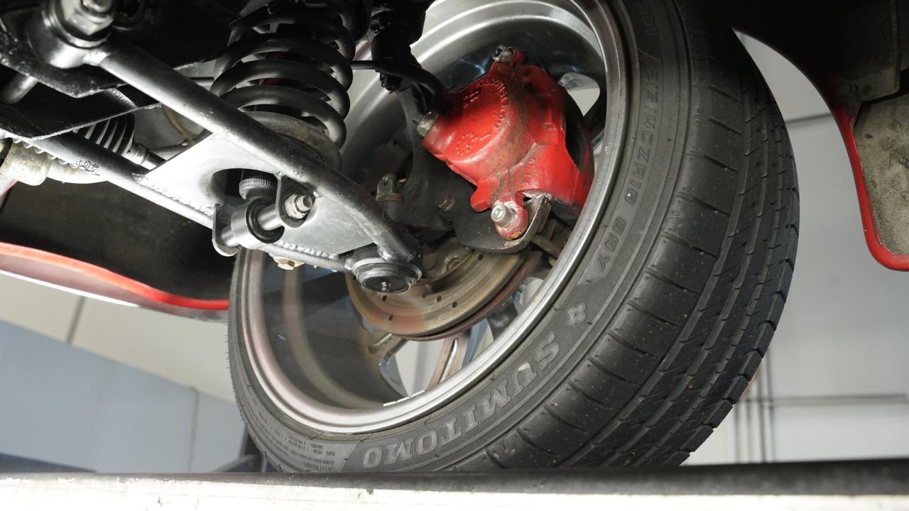 1939 Ford Deluxe Restomod