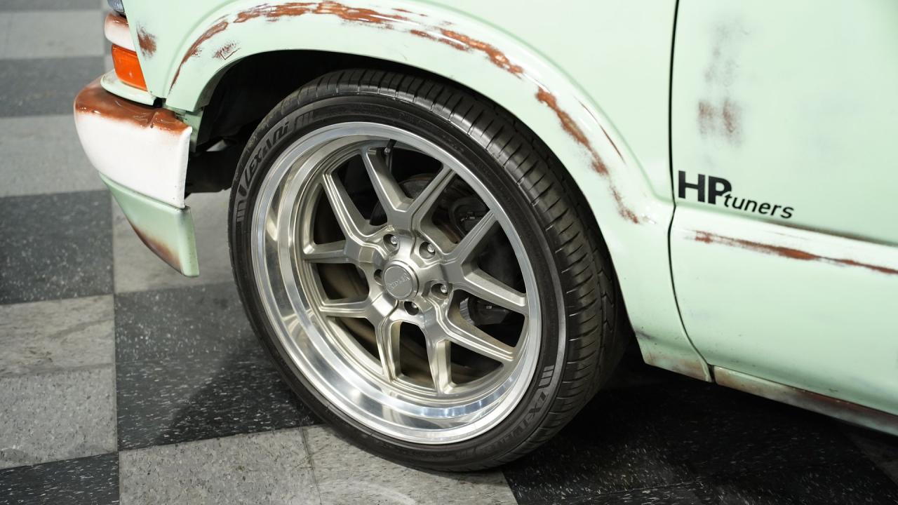 2001 Chevrolet S10 Blazer LS1 Restomod