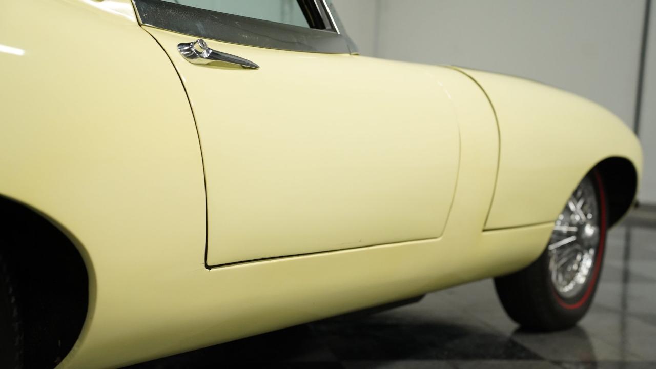 1968 Jaguar E-Type Series 1.5 Roadster