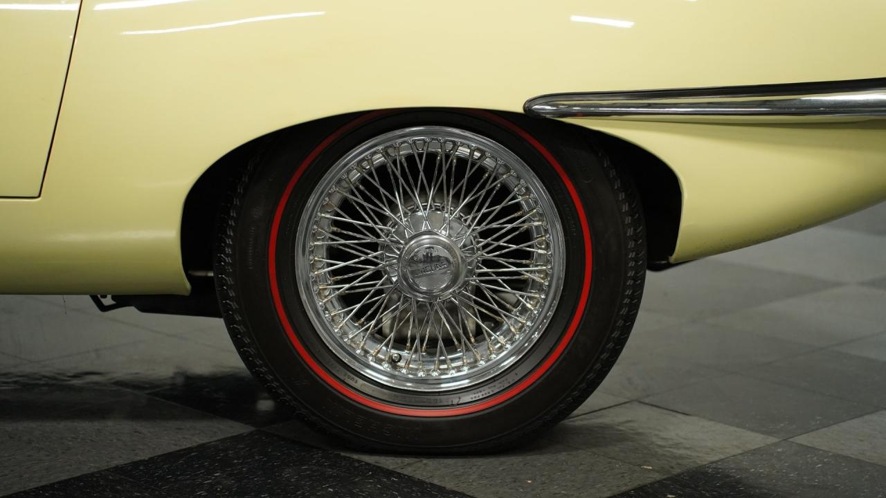 1968 Jaguar E-Type Series 1.5 Roadster