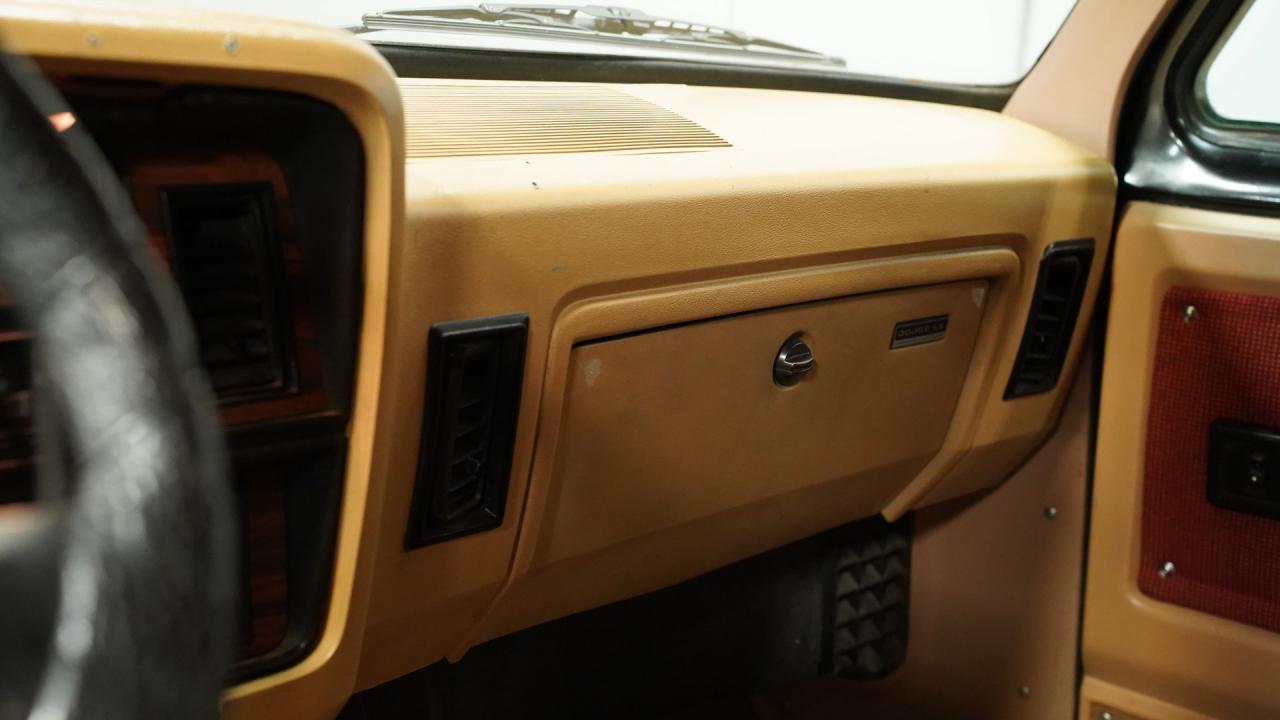 1988 Dodge Ramcharger