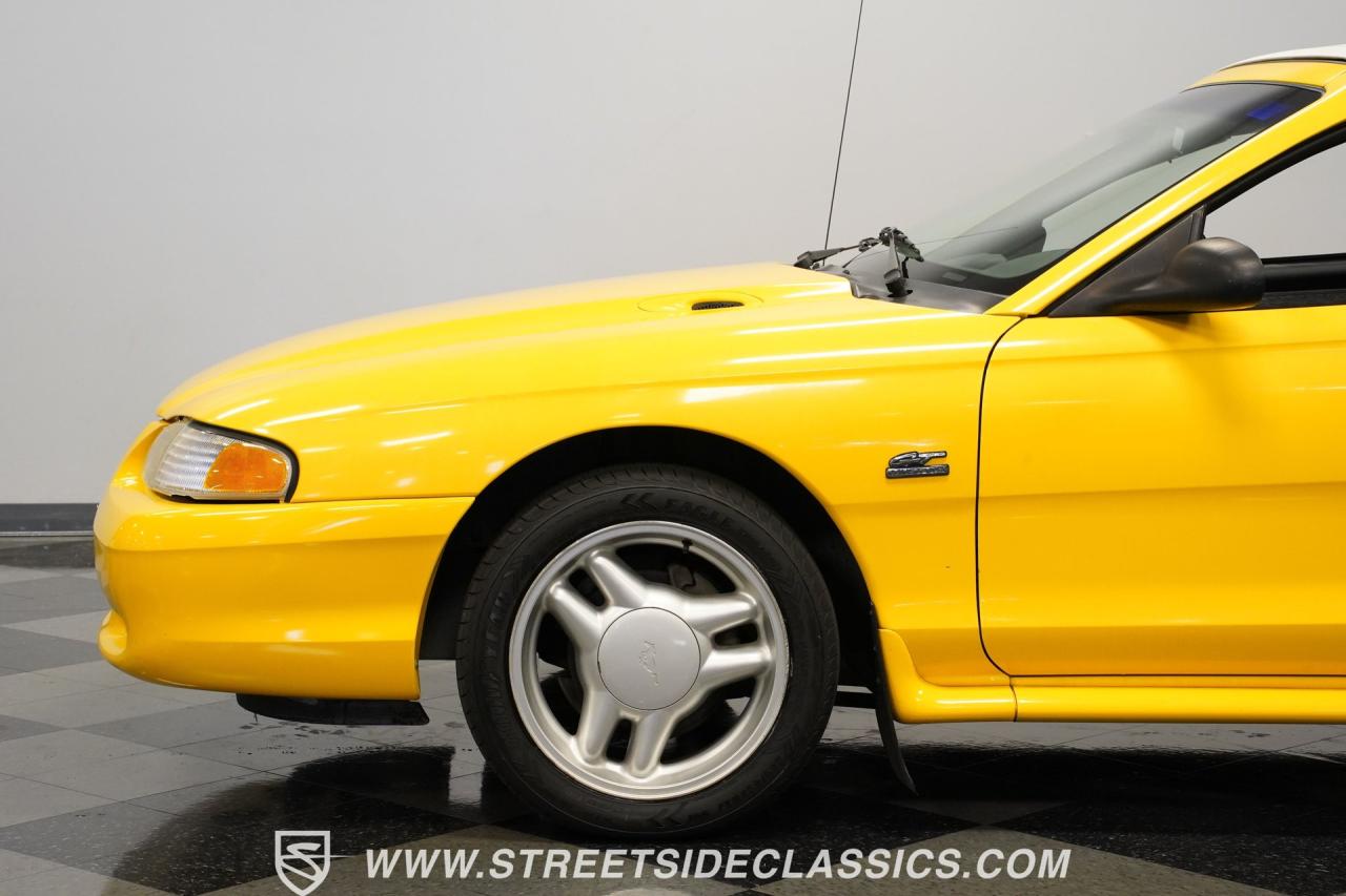 1995 Ford Mustang GT Convertible