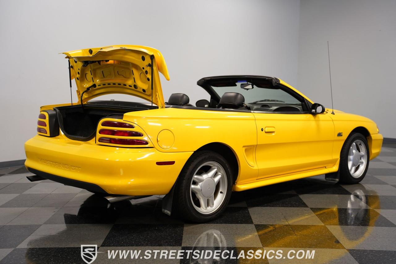 1995 Ford Mustang GT Convertible