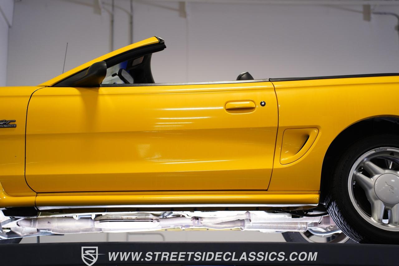 1995 Ford Mustang GT Convertible