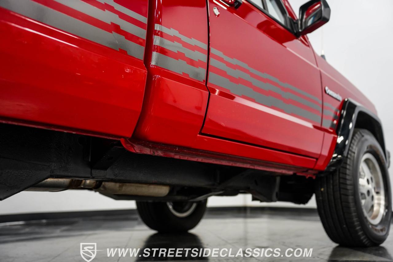 1991 Jeep Comanche Pioneer