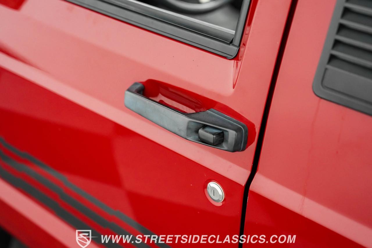 1991 Jeep Comanche Pioneer