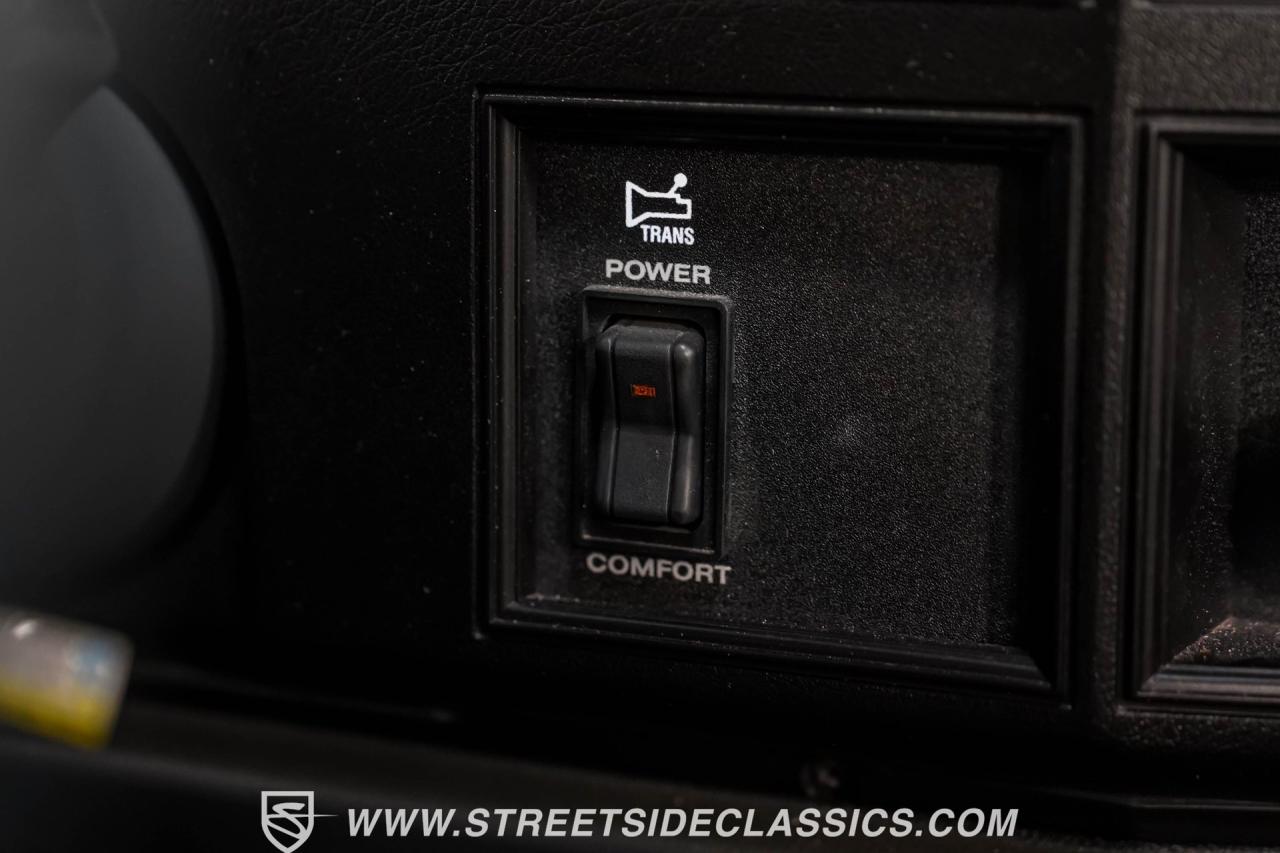 1991 Jeep Comanche Pioneer