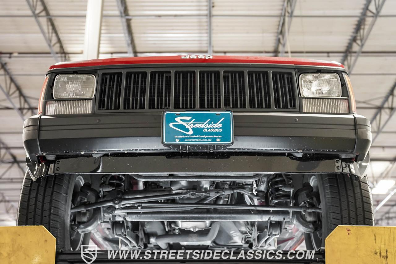 1991 Jeep Comanche Pioneer