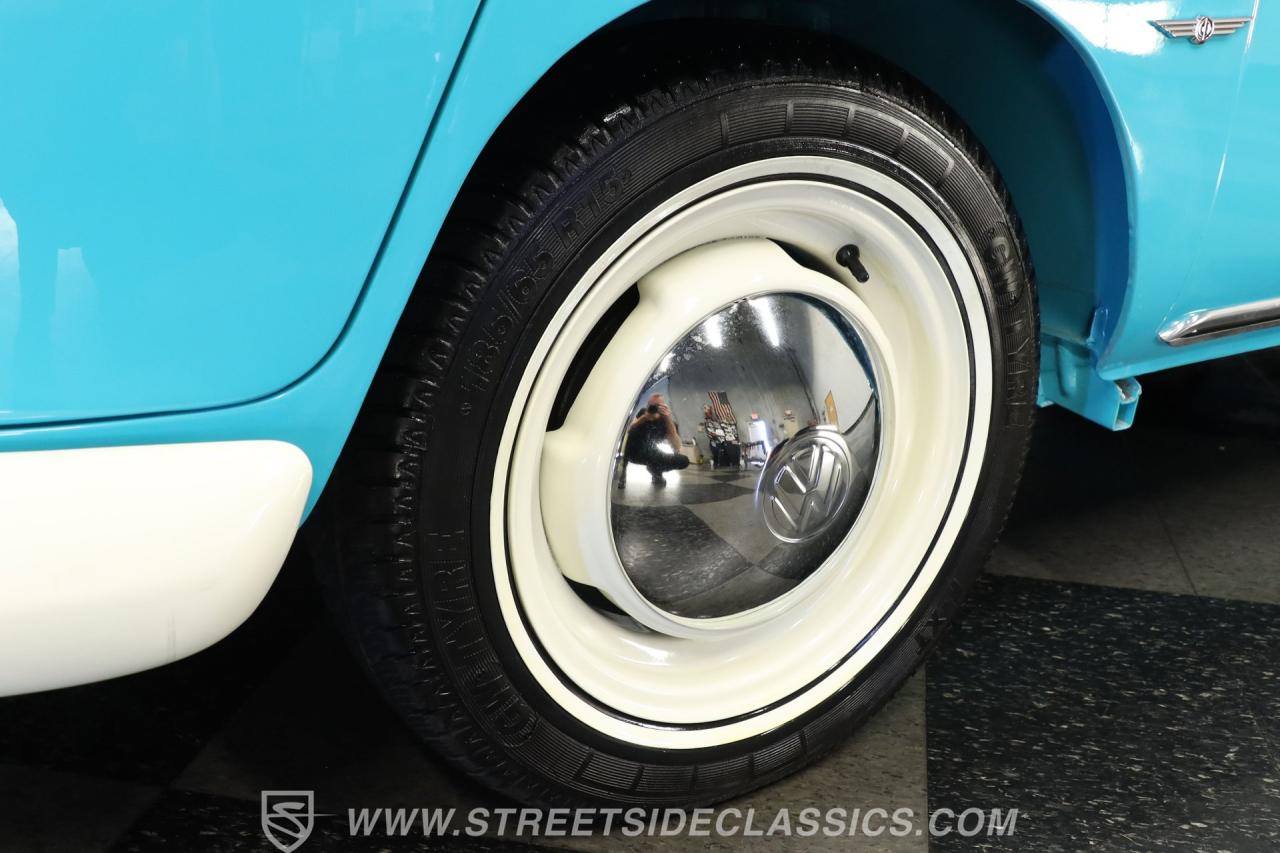 1964 Volkswagen Type 2 21 Window Samba