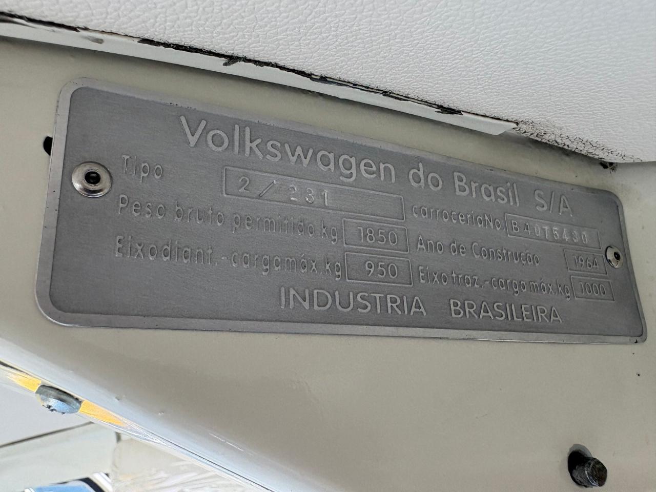 1964 Volkswagen Type 2 21 Window Samba