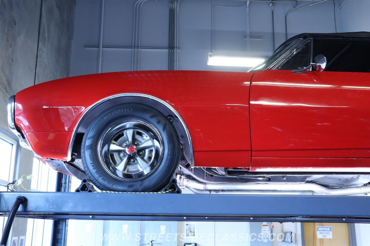 1967 Pontiac Firebird 400 Convertible