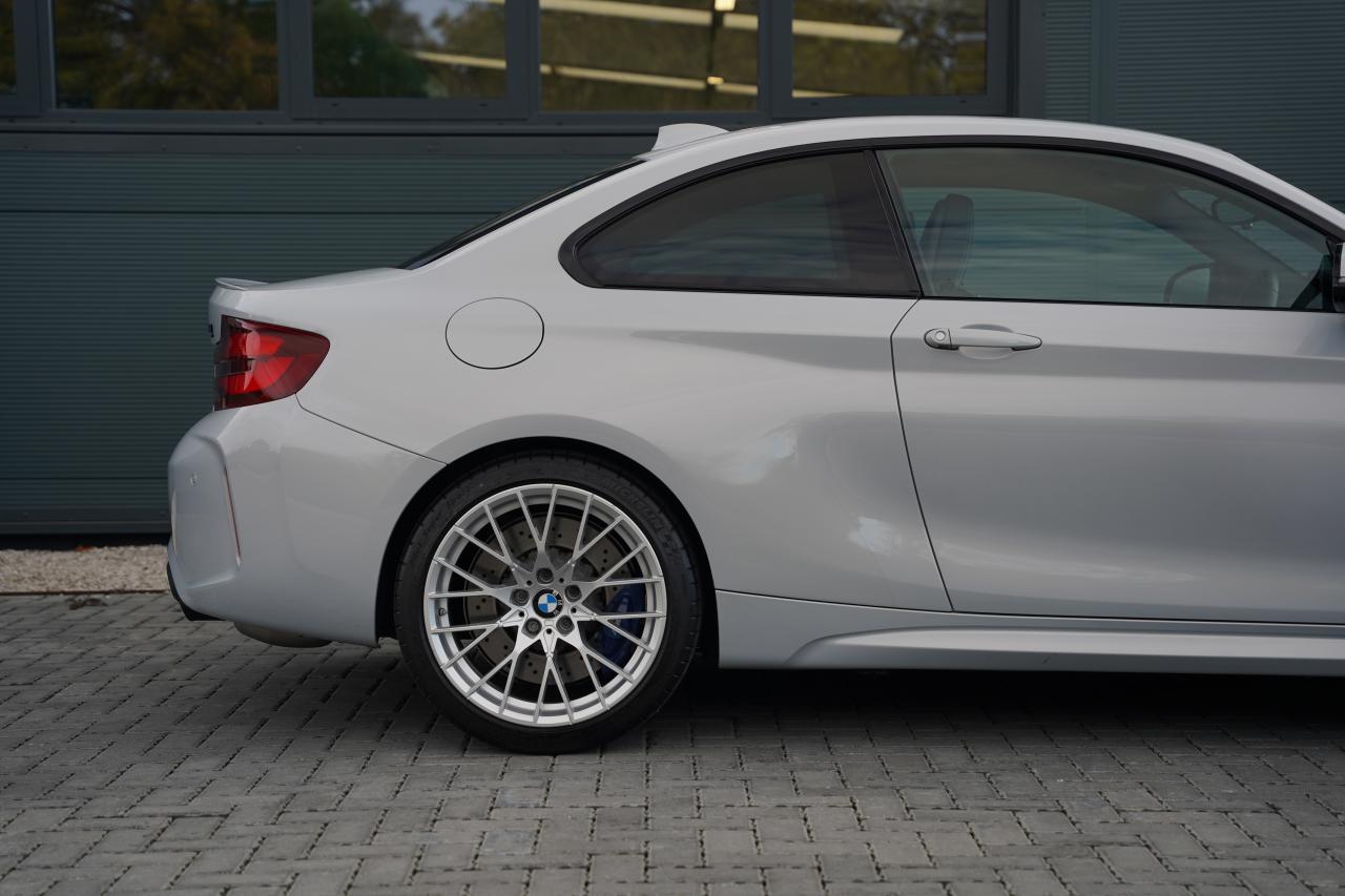 2019 BMW M2