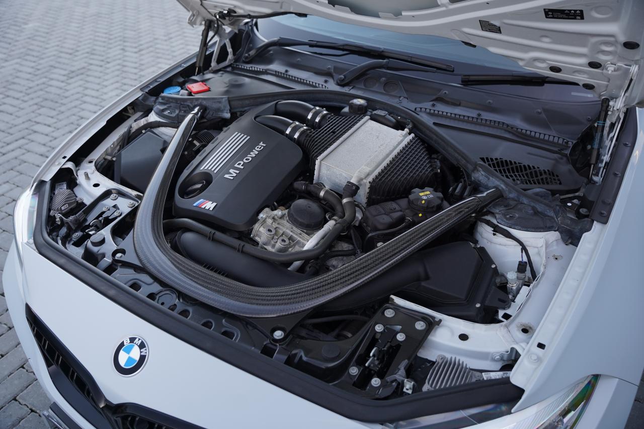 2019 BMW M2