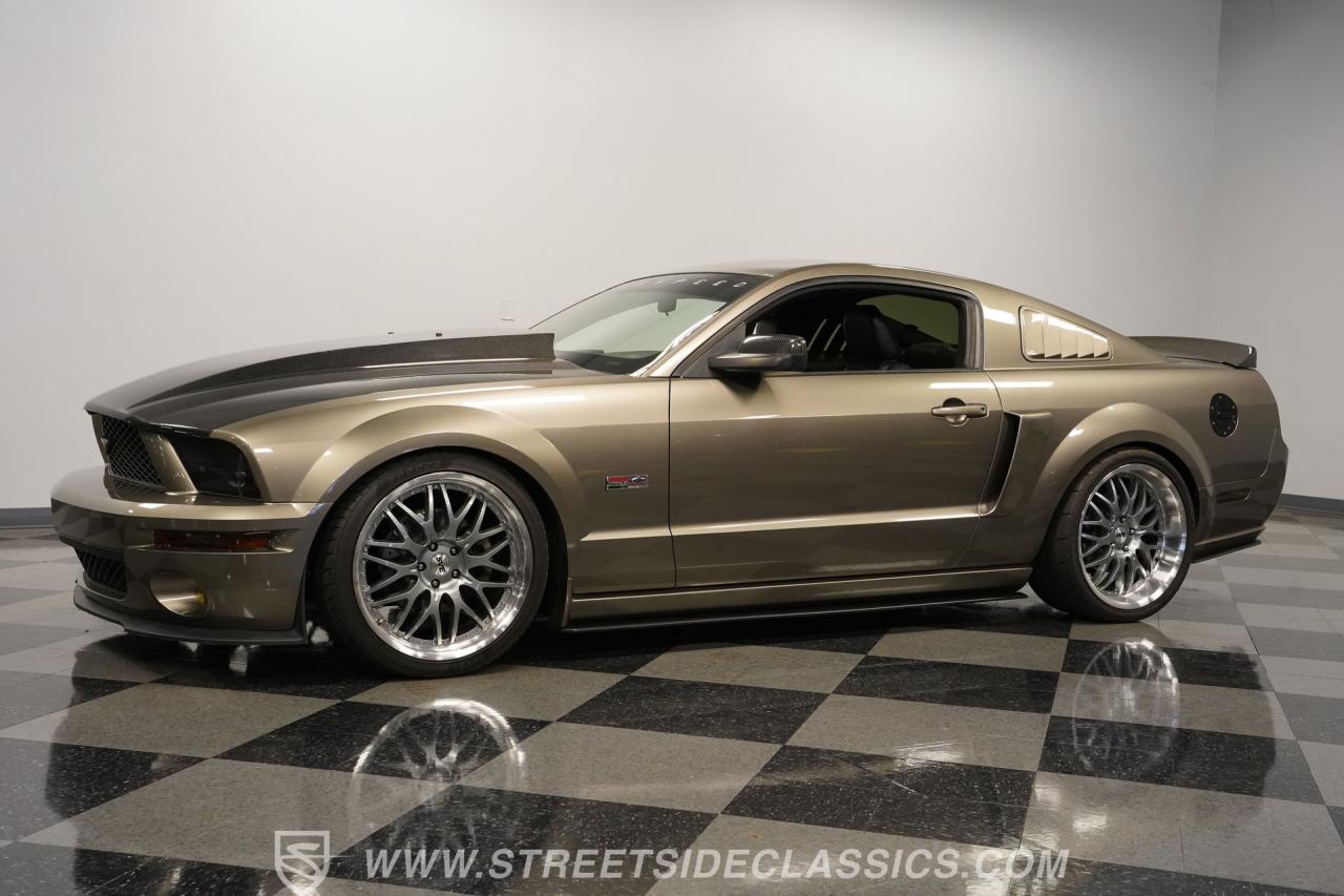 2005 Ford Mustang GT Supercharged