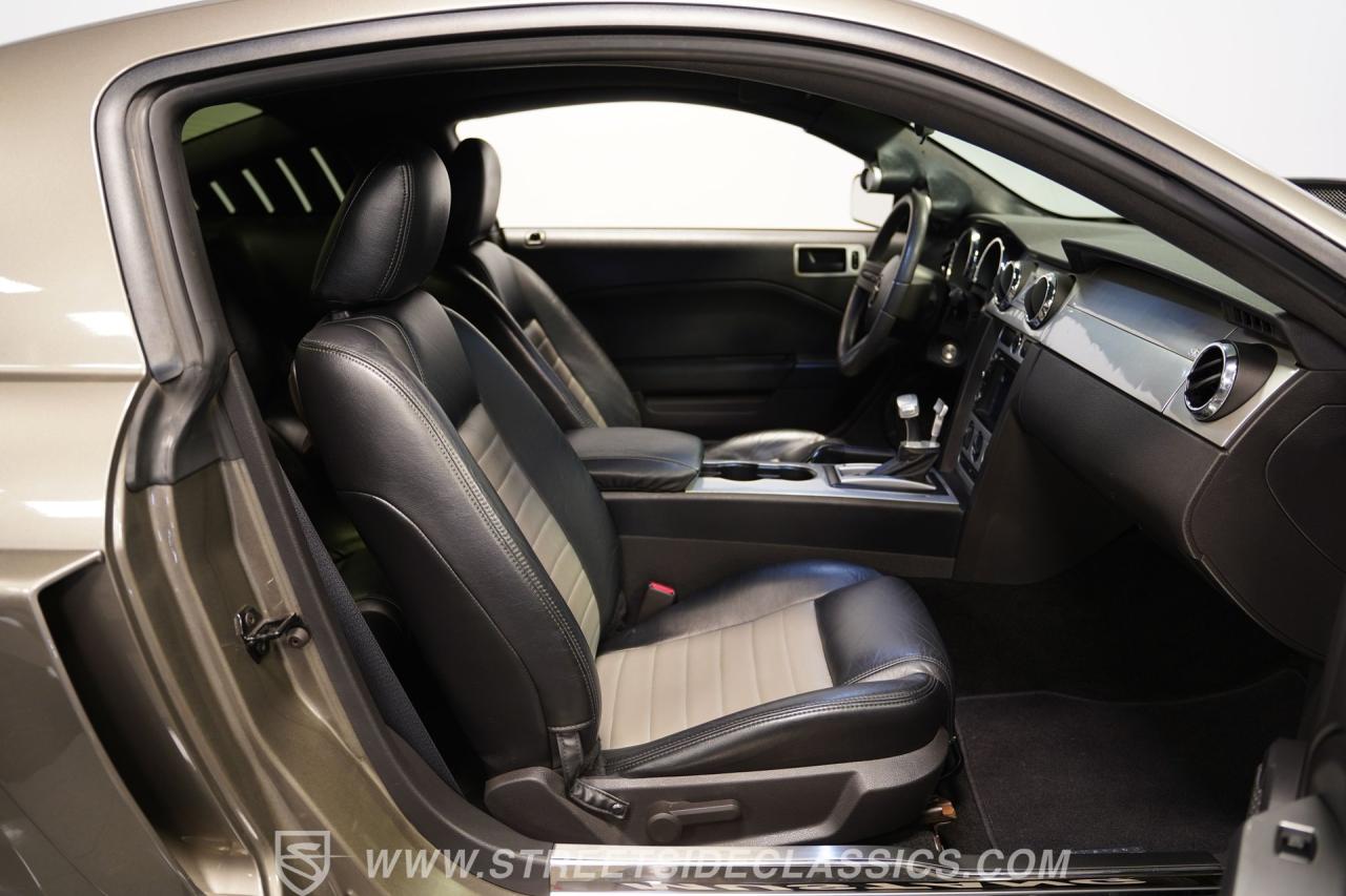 2005 Ford Mustang GT Supercharged