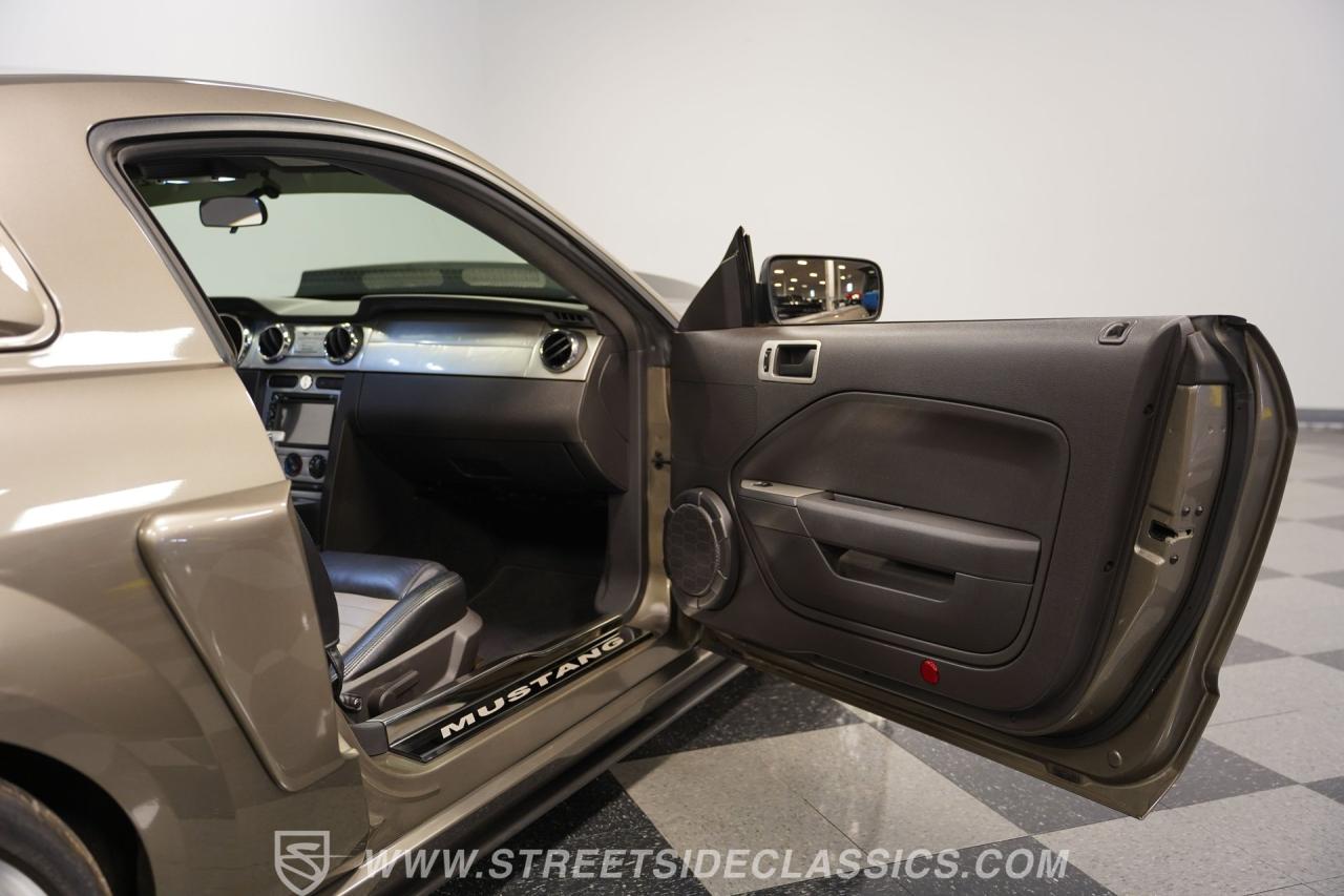 2005 Ford Mustang GT Supercharged