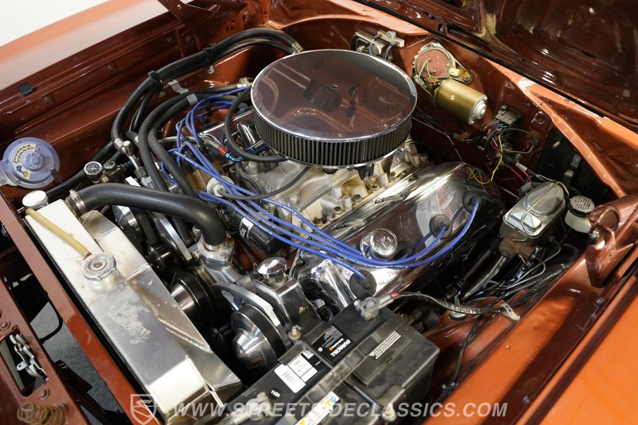 1970 Plymouth Road Runner 472 Hemi