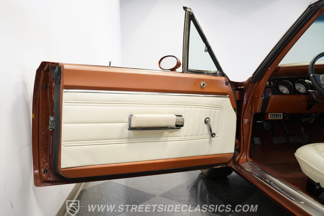 1970 Plymouth Road Runner 472 Hemi