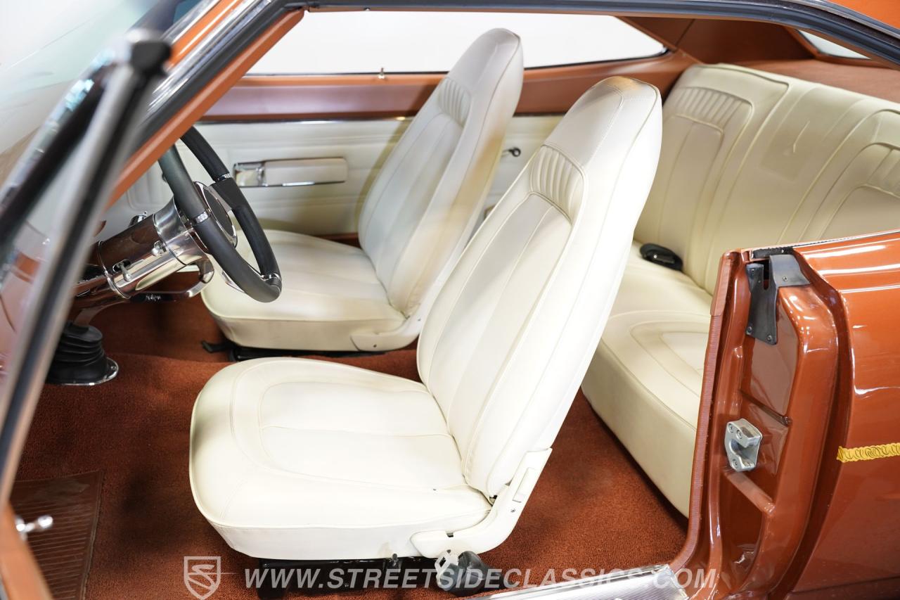 1970 Plymouth Road Runner 472 Hemi