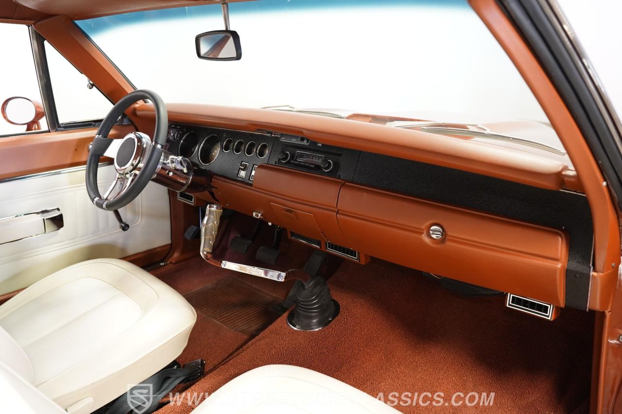 1970 Plymouth Road Runner 472 Hemi