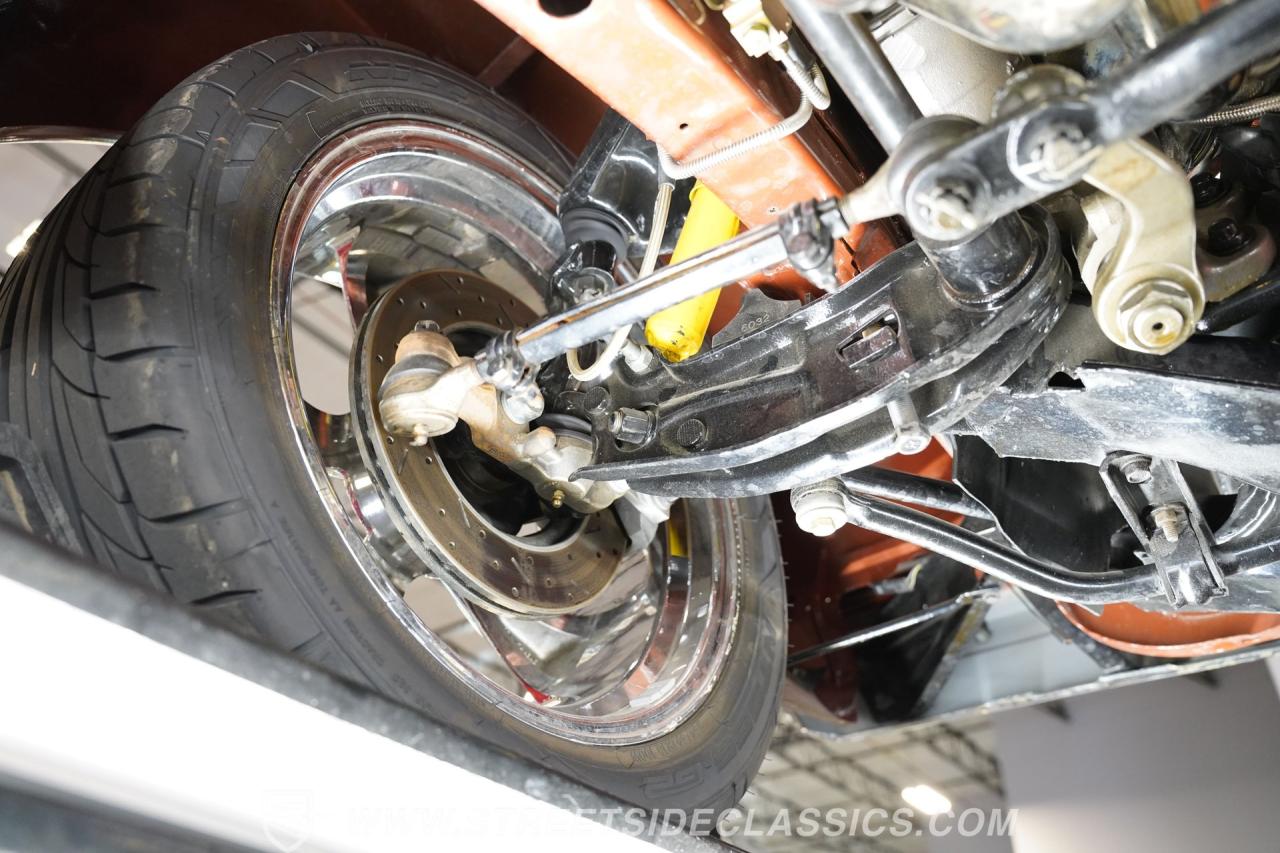 1970 Plymouth Road Runner 472 Hemi