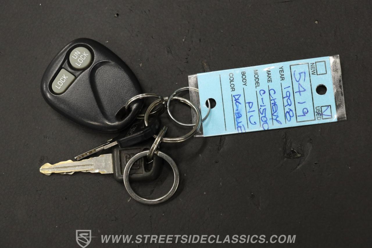 1998 Chevrolet C1500 Custom Extended Cab