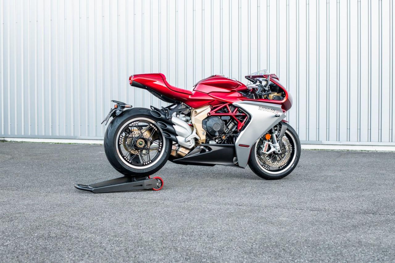 2020 MV Agusta Superveloce 800 Serie Oro