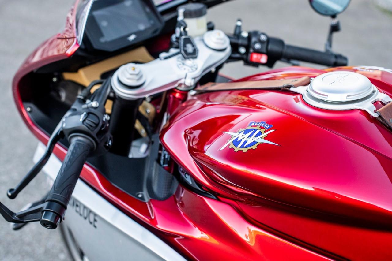 2020 MV Agusta Superveloce 800 Serie Oro