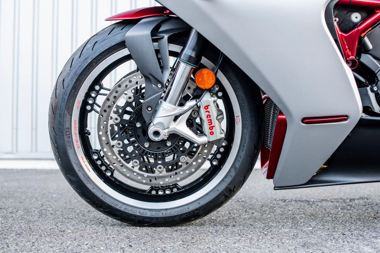 2020 MV Agusta Superveloce 800 Serie Oro