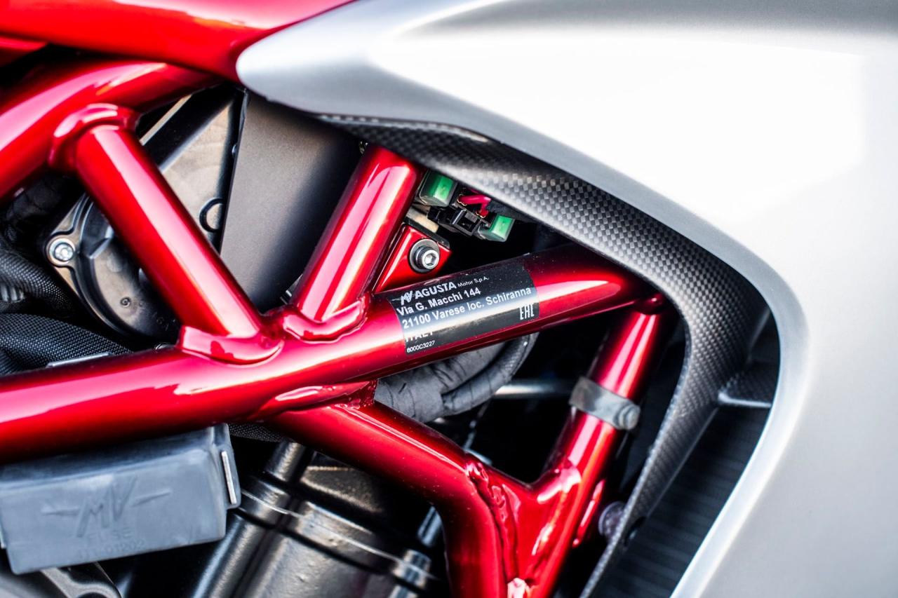 2020 MV Agusta Superveloce 800 Serie Oro