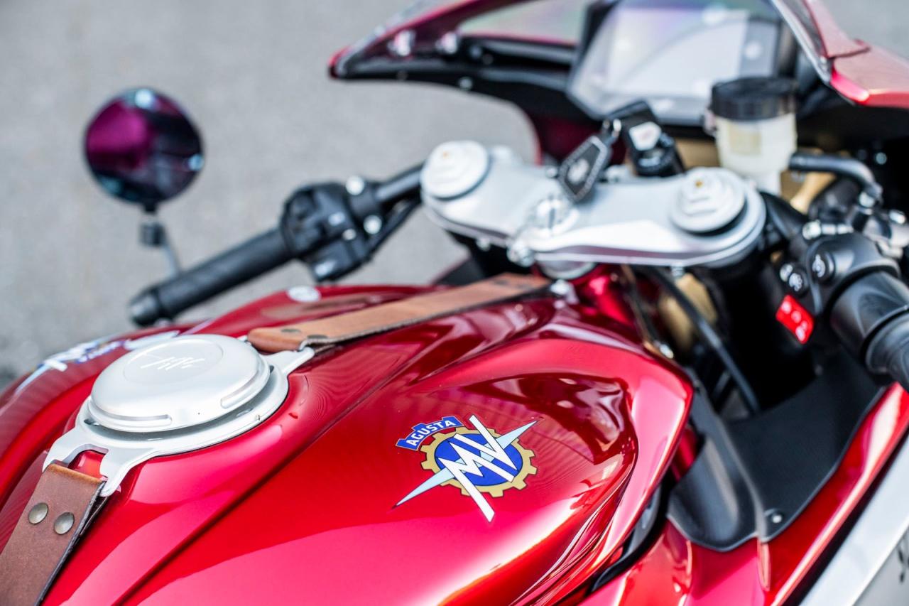 2020 MV Agusta Superveloce 800 Serie Oro