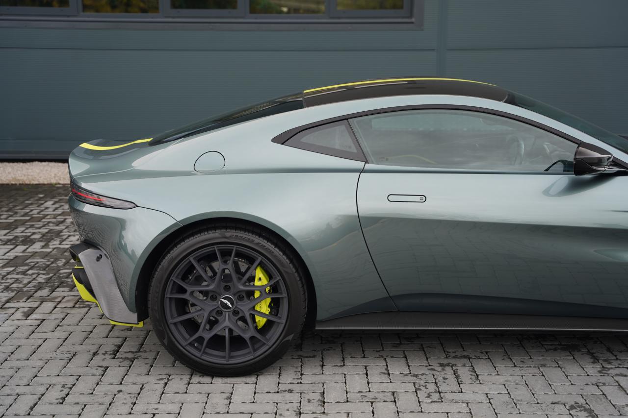 2020 Aston Martin Vantage