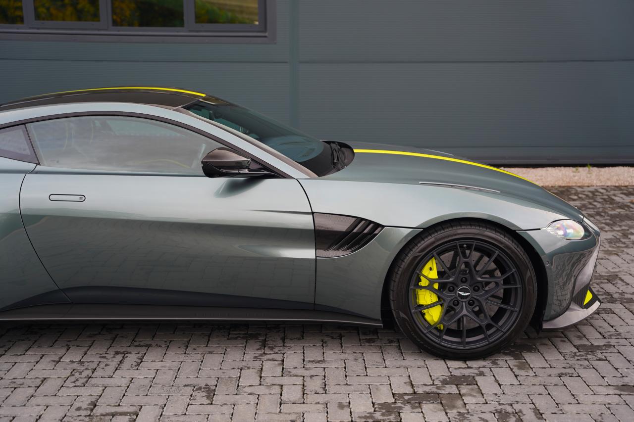 2020 Aston Martin Vantage